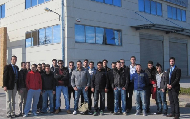 VW: Επίσκεψη του ΙΕΚ ΑΚΜΗ Θεσσαλονίκης στo Πρότυπο Κέντρο της Kosmocar