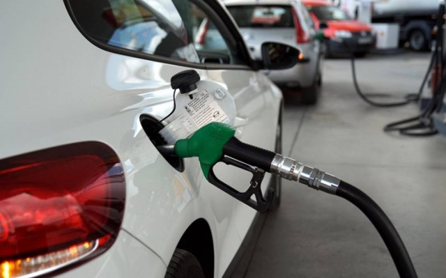 Λακκοτρύπης: «Δεν είμαι ικανοποιημένος από τιμές καυσίμων»