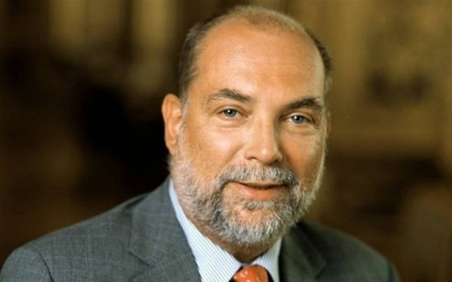 Εκτάκτως στην Αθήνα Βίζερ και Κοστέλο