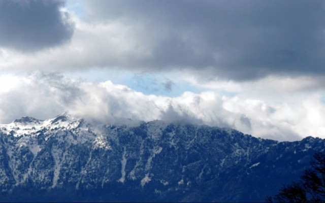 Η Πρέβεζα «ντύθηκε» στα λευκά (photos)