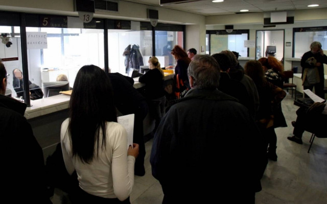 Ποιοι ωφελούνται από το αφορολόγητο των 12.000 ευρώ