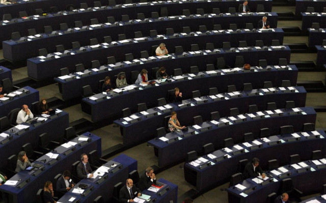 Τρόμος στην Ευρωβουλή για τις γερμανικές αποζημιώσεις...