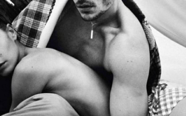 Κρύο, καιρός για... δύο! 8 άντρες αποκαλύπτουν τι θέλουν από τις γυναίκες στο σεξ