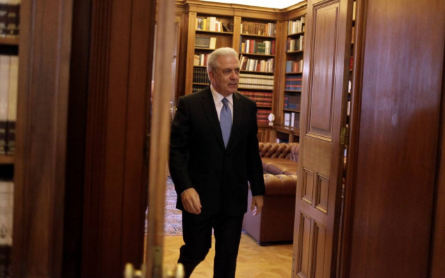 Μόνη επιλογή ο Δημήτρης Αβραμόπουλος για Πρόεδρος της Δημοκρατίας