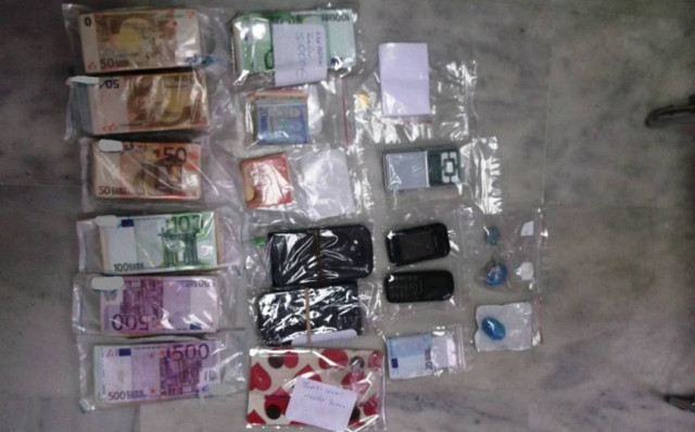 Χανιά: Πέντε συλλήψεις για διακίνηση και χρήση ηρωίνης