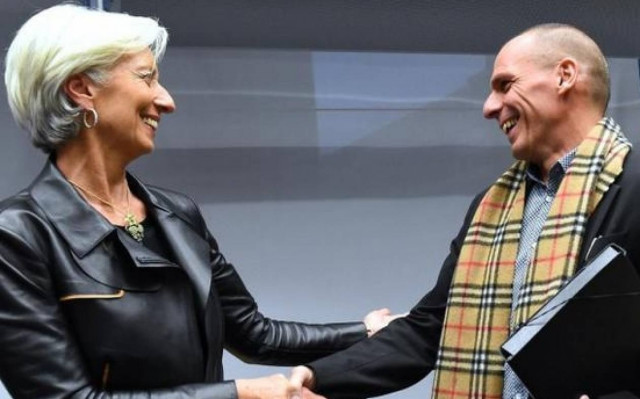 Eurogroup: Ο αγέλαστος Σόιμπλε και ο... σταρ Βαρουφάκης (vid)