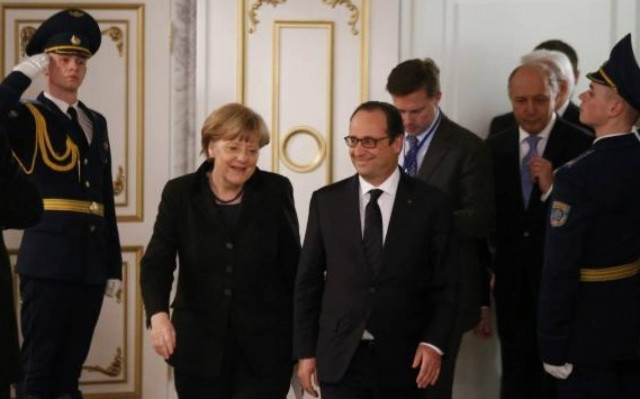 Ουκρανία: Εισβολή καταγγέλλει το Κίεβο, αφοπλισμό ζητά η Μόσχα