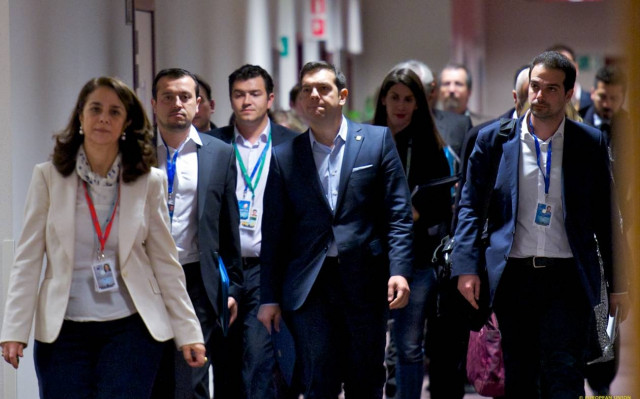 WSJ: Εξανέμιση ελπίδων και συμφιλιωτικοί τόνοι