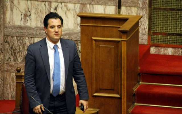 Άδωνι μήπως να το ξανασκεφτείς για τη... μετανάστευση;