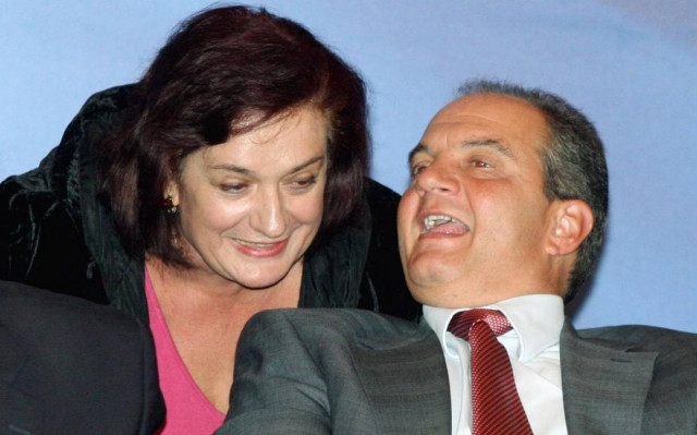 «Βόμβα» Γιαννάκου: Κίνηση βουλευτών της ΝΔ θα ζητήσουν παρέμβαση Καραμανλή