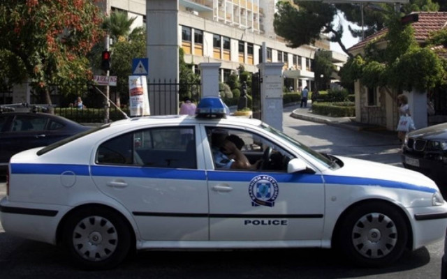 Κινηματογραφική ληστεία σε σούπερ μάρκετ στην Κατερίνη