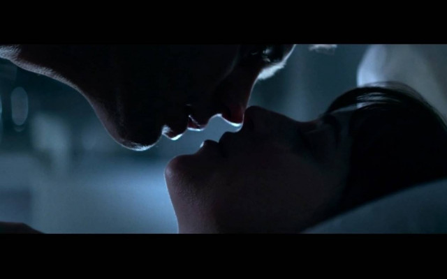 Γιατί τόση υστερία με το 50 Shades of Grey; Μιλά η επιστήμη