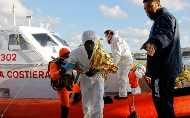Ιταλία: 600 πρόσφυγες διασώθηκαν ανοικτά των λιβυκών ακτών