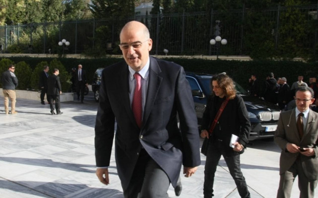 Δένδιας: Και η κυβέρνηση Σαμαρά διαπραγματευόταν πολύ σκληρά...