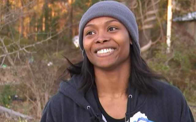 Μητέρα τεσσάρων παιδιών η κάτοχος του ενός από τα χρυσά δελτία του Powerball