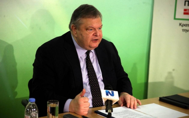 Βενιζέλος: Ας γίνει το εθνικά και κοινωνικά σωστό, και ας ονομαστεί γέφυρα...