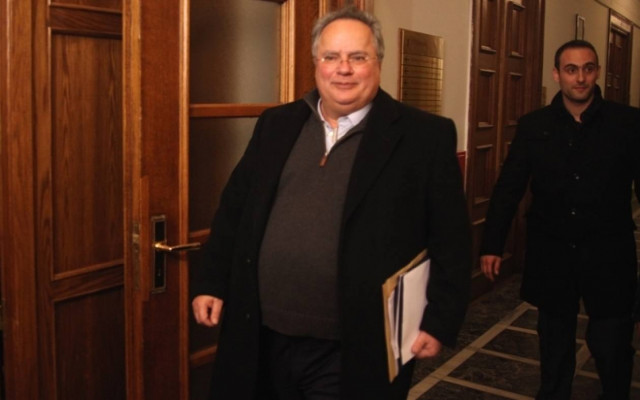 Κέρι στον Κοτζιά: Η Ελλάδα και οι Ευρωπαίοι δανειστές της να εργαστούν μαζί