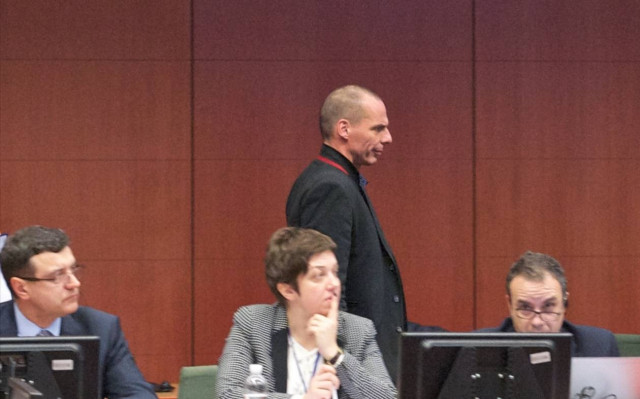 Φωτορεπορτάζ: Σε εξέλιξη η δραματική συνεδρίαση του Eurogroup