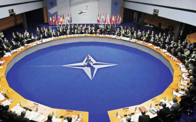 Bloomberg: Αυξημένη η αξία της Ελλάδας ως μέλος του ΝΑΤΟ