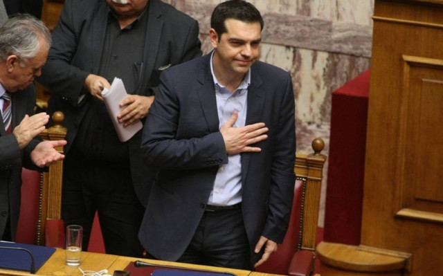 Δημοσκόπηση: 8 στους 10 πολίτες αξιολογούν θετικά τους χειρισμούς της κυβέρνησης