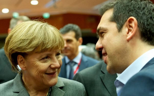 Ο Τσίπρας σημάδεψε με σφεντόνα τη Μέρκελ! (photos)