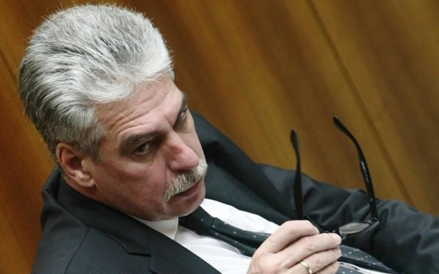 Αυστριακός ΥΠΟΙΚ: Αναμένω από την Ελλάδα αίτημα παράτασης