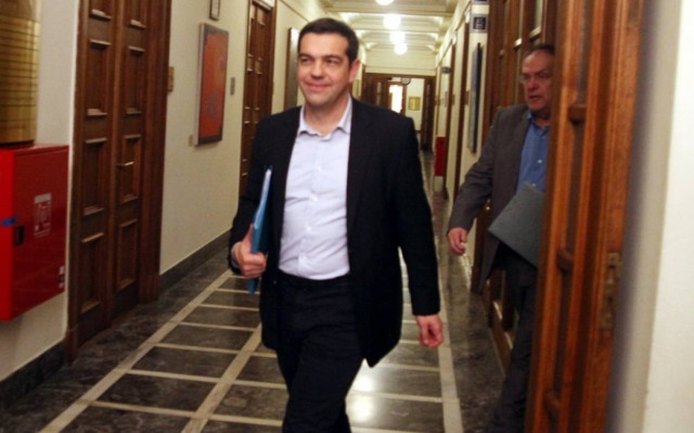 Τηλεφωνική επικοινωνία Τσίπρα με τον Κάρολο Παπούλια