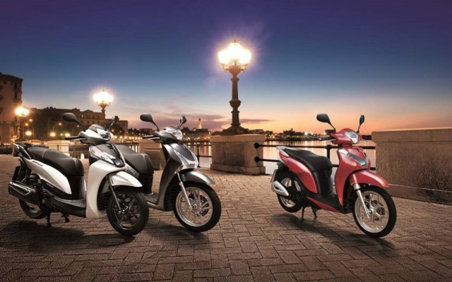 Honda: Νέα χρώματα για το SH Mode 125 του 2015