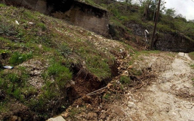 Διακοπή κυκλοφορίας στη νέα εθνική οδό Βεύης - Φλώρινας