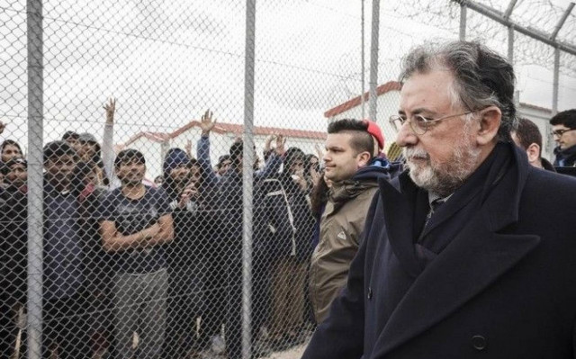 Ποιοι μετανάστες θα αφεθούν ελεύθεροι από τα κέντρα κράτησης