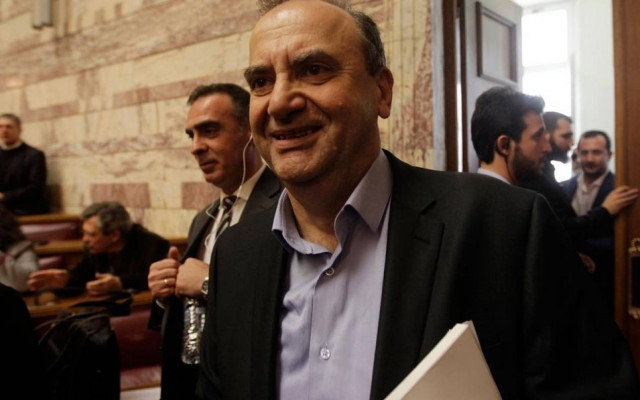 Την Τετάρτη στη Βουλή η ρύθμιση για την παύση μείωσης των επικουρικών