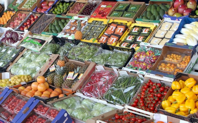 Δέσμευση οπωροκηπευτικών βάρους 15,2 τόνων στην λαχαναγορά του Ρέντη