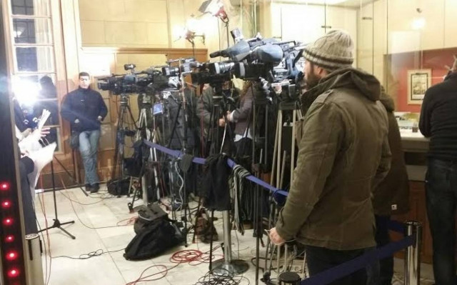 Άφησαν το Περιστύλιο λόγω... κρύου