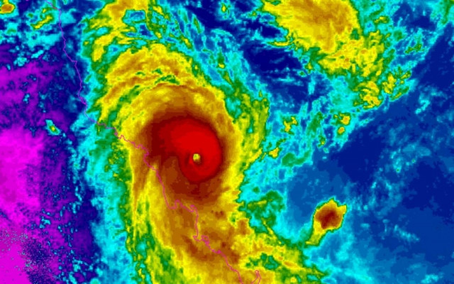 Πλησιάζει απειλητικά την Αυστραλία ο κυκλώνας Μάρσια (video)