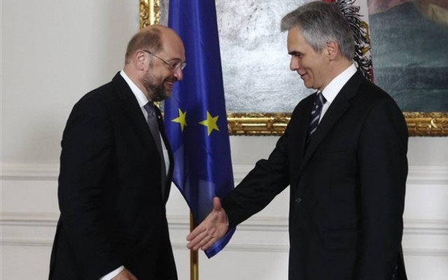 Μ. Σουλτς - Β. Φάιμαν: Ζήτημα σεβασμού μια ευκαιρία στην Ελλάδα