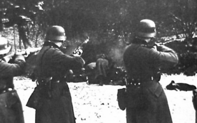 Spiegel: Πότε έχασαν οι Έλληνες την ευκαιρία για είσπραξη αποζημιώσεων