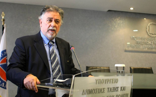 Πανούσης: Να σπάσουμε τη συνθήκη Σένγκεν αν δεν εισακουστούμε για το μεταναστευτικό