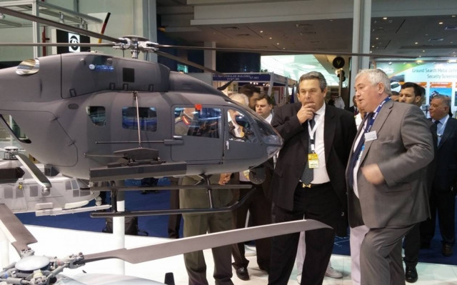 Σε έκθεση όπλων στο Αμπού Ντάμπι ο Καμμένος (photos)