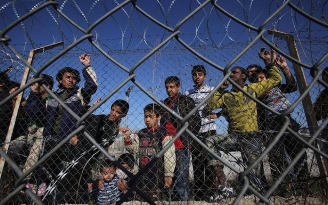 Ακόμη 30 αλλοδαποί αφέθηκαν ελεύθεροι από το κέντρο κράτησης Αμυγδαλέζας