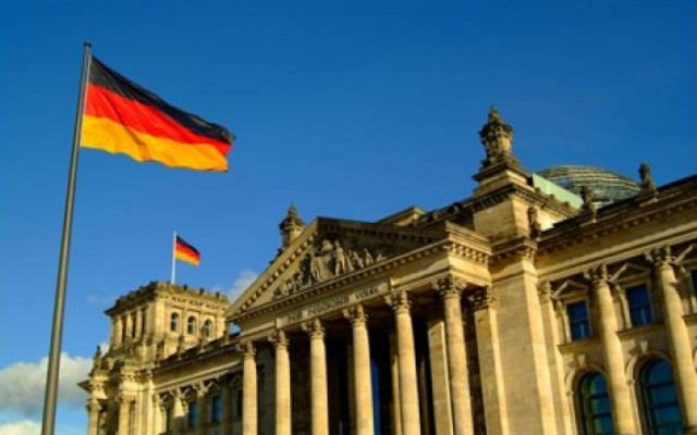 Οι Γερμανοί στρέφουν την πλάτη στον καπιταλισμό