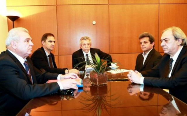 Επ’ αόριστον διακοπή των πρωταθλημάτων ποδοσφαίρου!