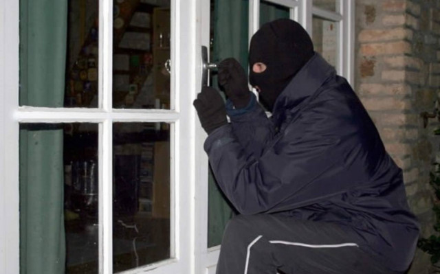 Διακοπτό: Θύμα ληστείας έπεσε ηλικιωμένη