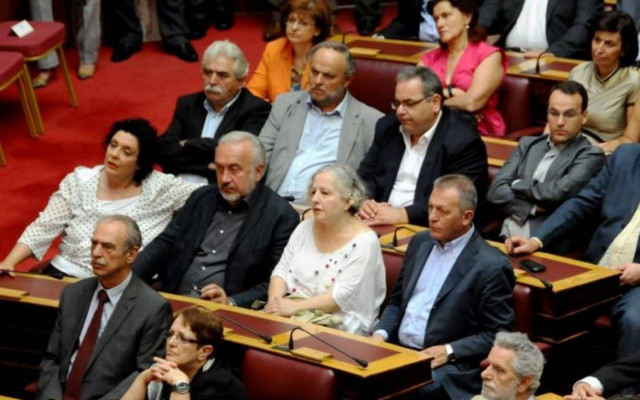 Κατατέθηκε από το ΚΚΕ η πρόταση νόμου για την κατάργηση των μνημονίων