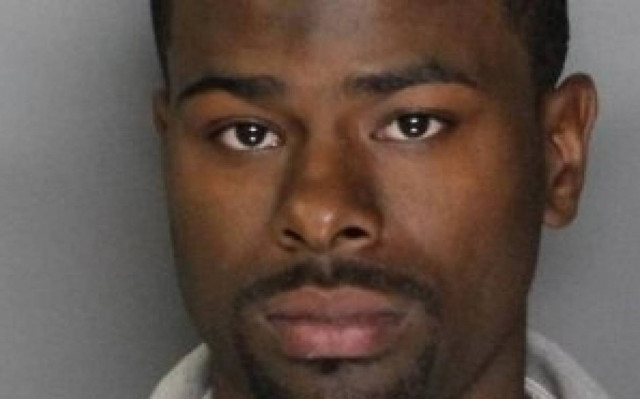 Φρίκη: Έβαλε έναν σκύλο σε κλουβί και τον έκαψε ζωντανό