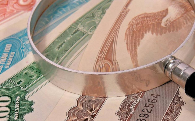 Τις καλύτερες αποδόσεις παγκοσμίως έχουν τα ελληνικά ομόλογα