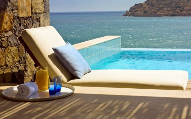 ΣΕΤΕ: Μην αυξήσετε το ΦΠΑ στα ξενοδοχεία