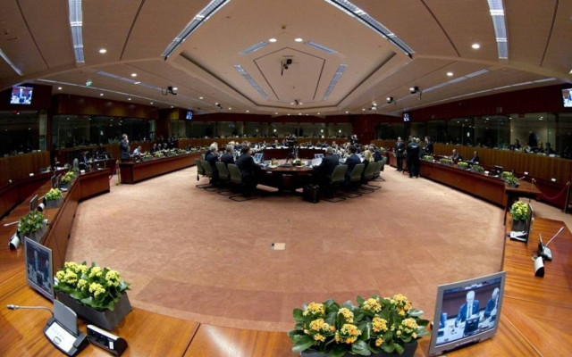 Ποιοι θέλουν την Ελλάδα του Τσίπρα, γονατισμένη;