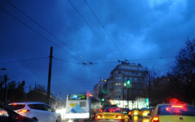 Σοβαρές ζημιές στη Μάνδρα από τις καταιγίδες