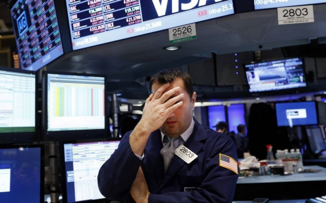 Με μικτά προσήμα έκλεισε η Wall Street