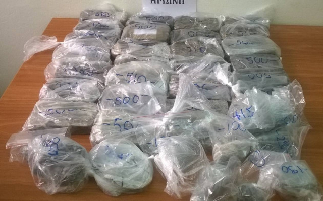 Μεγάλο κύκλωμα εισαγωγής και διακίνησης ηρωίνης στην Αττική (video&photos)